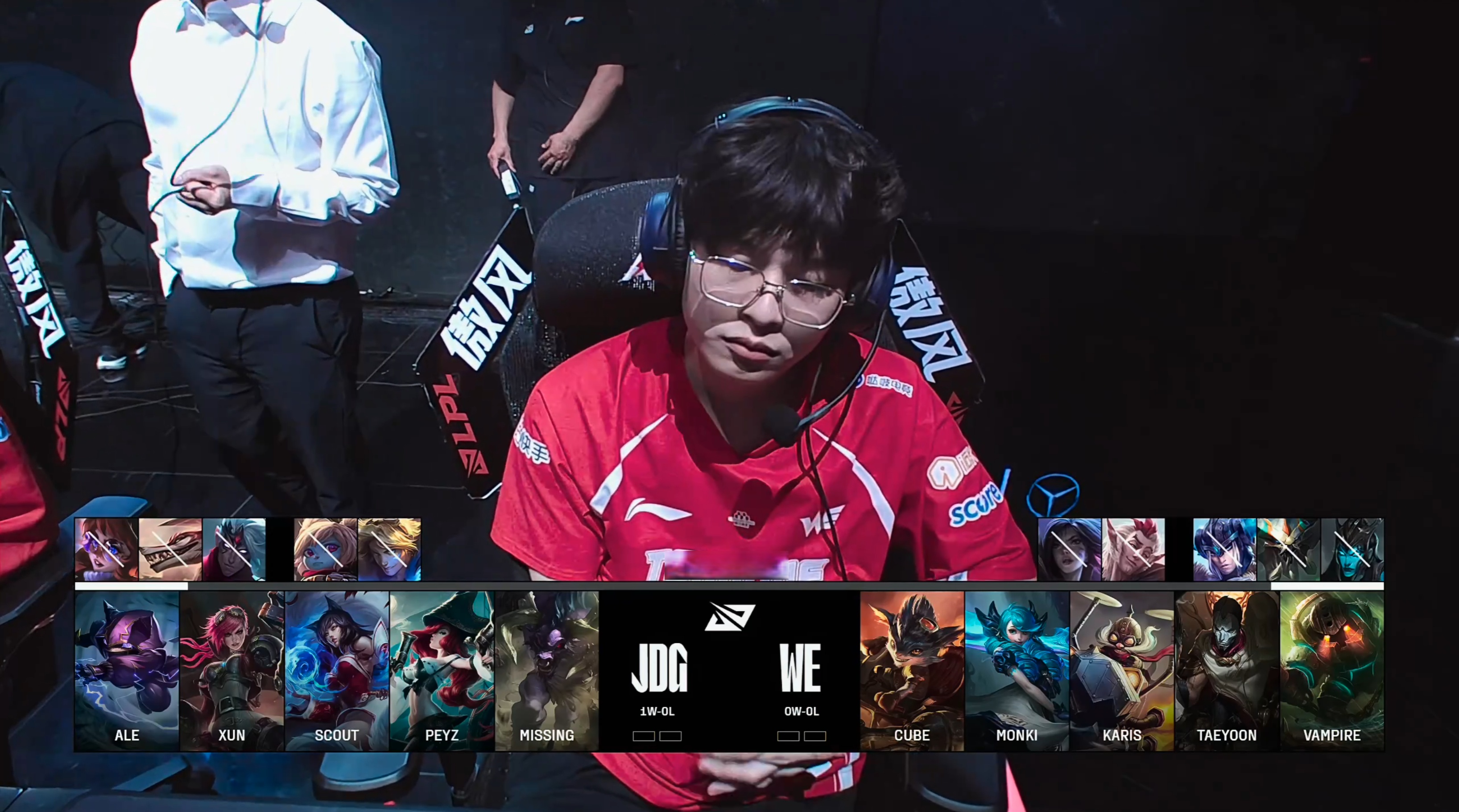 开云体育在线-包含100T力克G2，Uzi单局斩获MVP鏖战多局半决赛，成为赛场最大亮点的词条