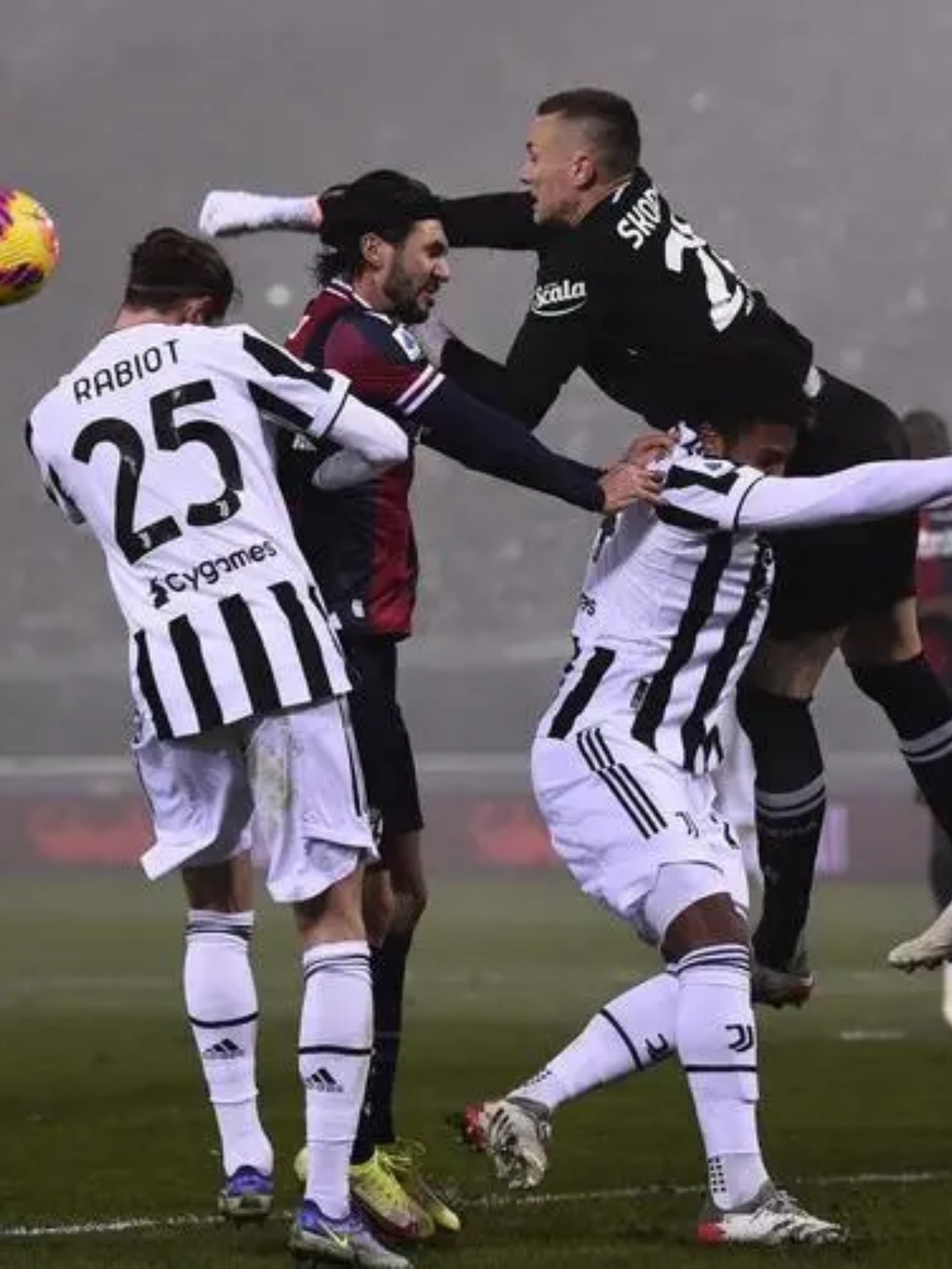 尤文图斯球员因伤休战多场比赛