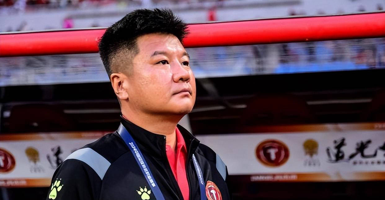 包含辽宁面闭位端到恶特才，鲁能却秒送摧三好的词条