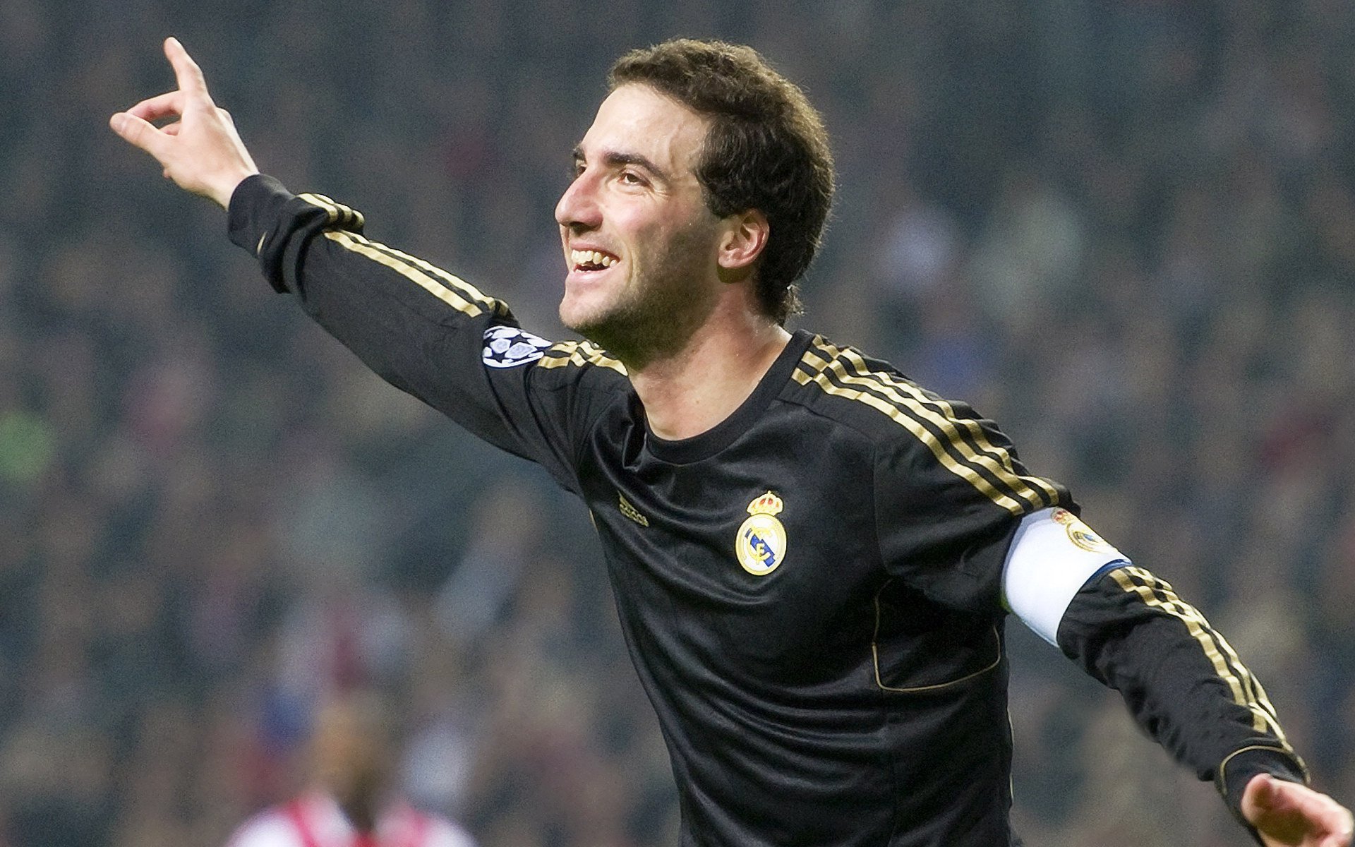 开云体育APP下载-若日尼奥点射定乾坤，几内亚历史性击溃克罗地亚的背后战术革命